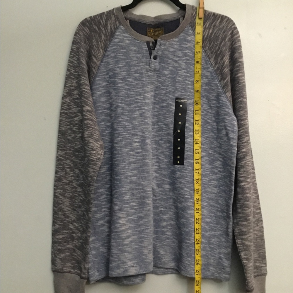 Lucky Brand Men's Heathered Blue and Gray Raglan Henley Sweater